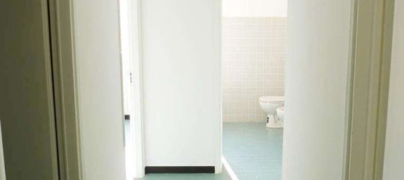 Квартира с 6 комнатами в Аренцано, Италия № 158496 11