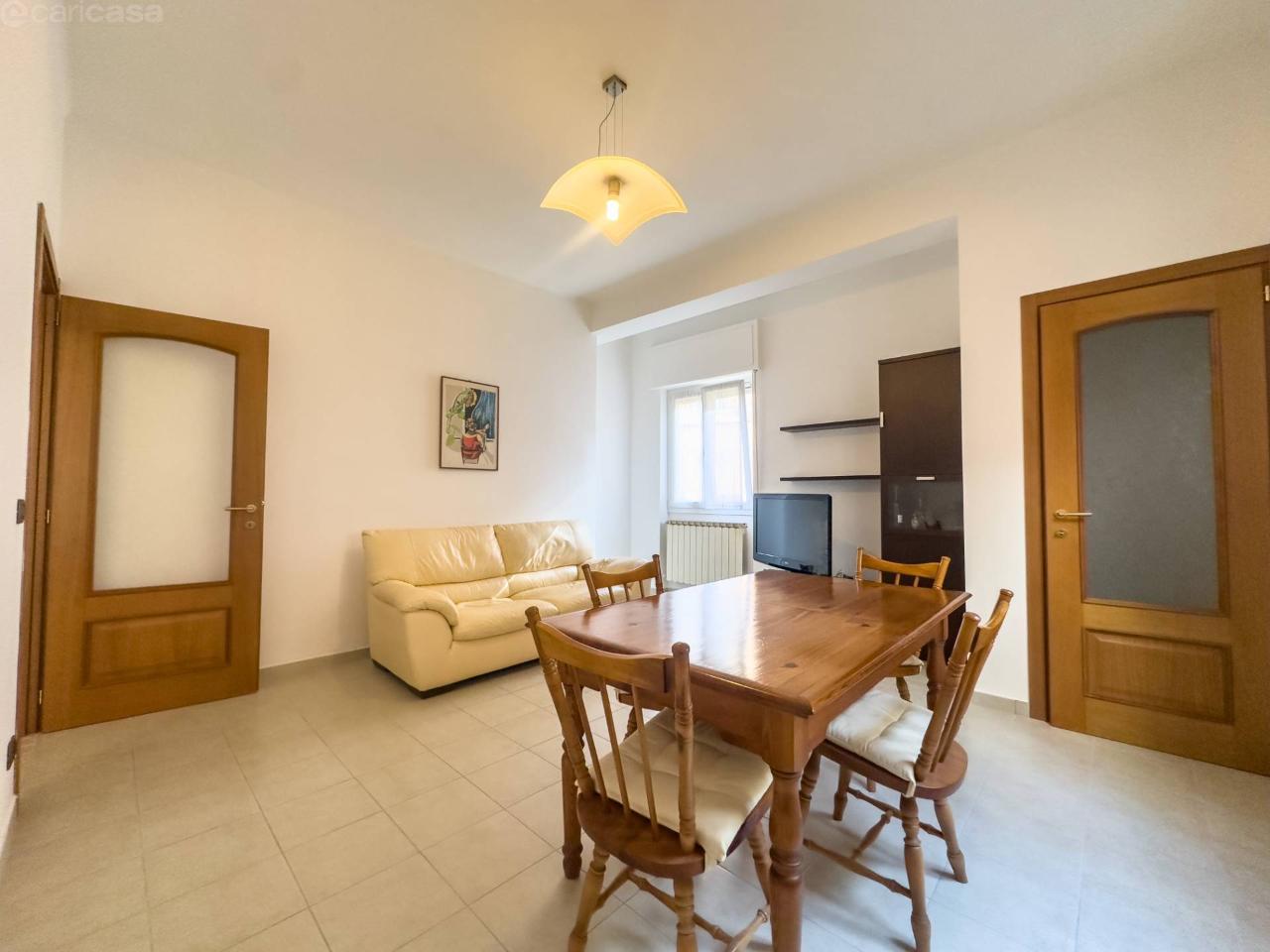 Apartamento de 6 habitaciónes en Imperia, Italy No. 26068