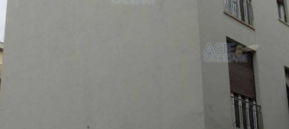 3 Schlafzimmer Wohnung in Montopoli in Val d'Arno, Italy, Nr. 261762 5