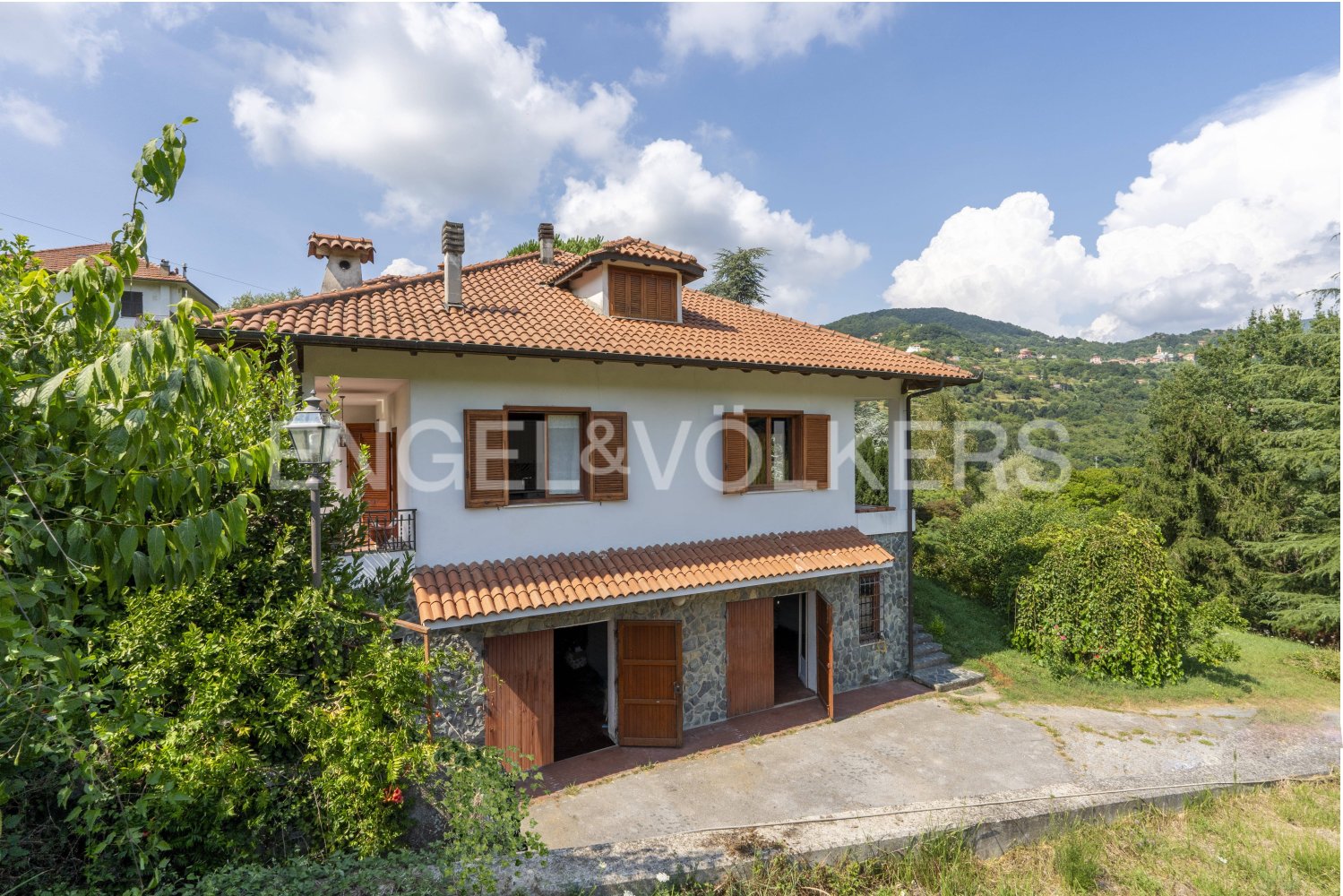 4 bedrooms Villa in Sant'Olcese, Italy No. 132096