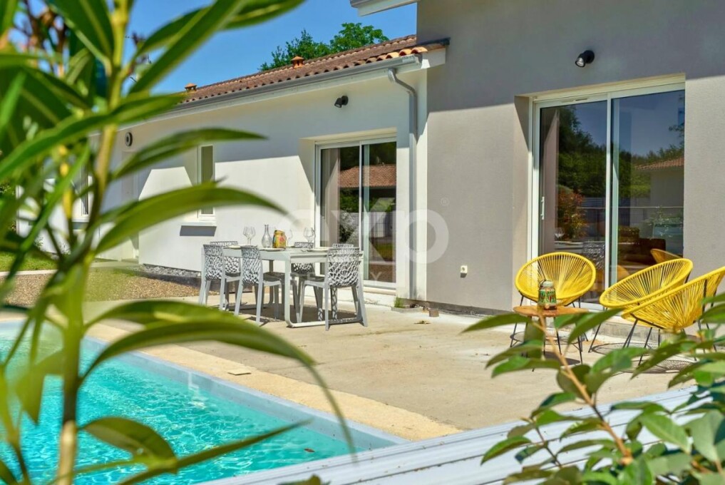 8 rooms House in Belin-Beliet, France No. 323023