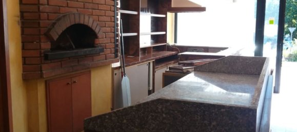 Коммерческая недвижимость 125м² в Монтеренцио, Италия № 379570 10