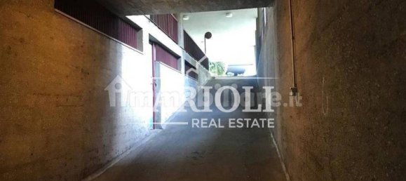 Entrepôt à Rome, Italy 35m² No. 357305 6