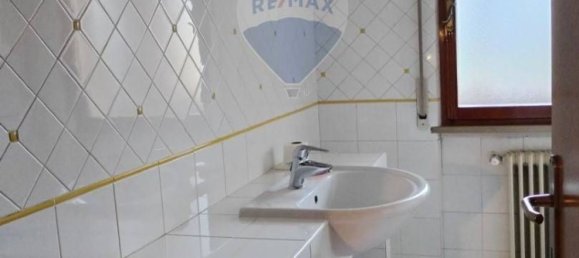 6 bedrooms Apartment in Feltre, Italy No. 324500 2