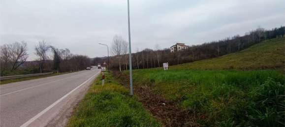 6000m² Land in Ceppaloni, Italy No. 303446 36