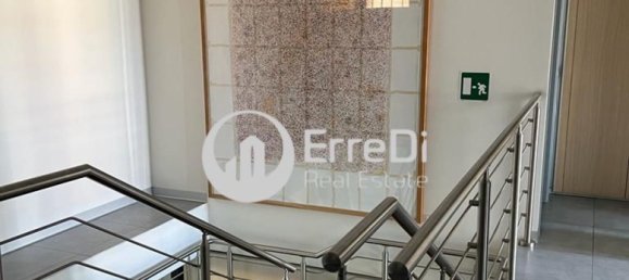 215m² Commercial property in Garbagnate Milanese, Italy No. 112537 7