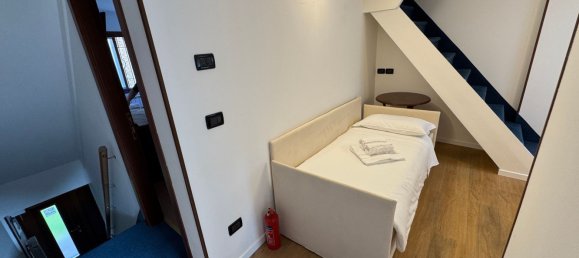 4-salle Duplex à Venice, Italy No. 295193 8