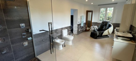 Villa de 8 dormitorios en Marbella, Spain No. 117816 16