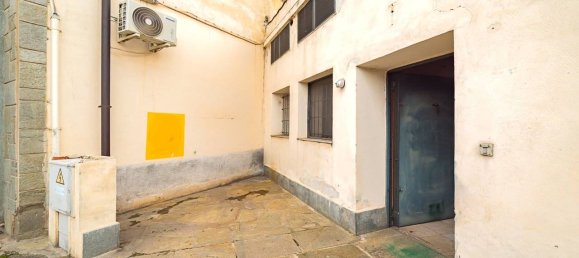 Propiedad comercial de 3 habitaciónes en Bra, Italy No. 211079 6