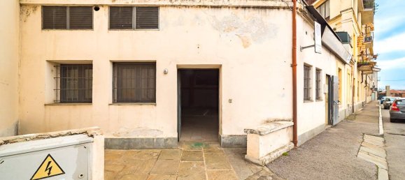 Propiedad comercial de 3 habitaciónes en Bra, Italy No. 211079 5