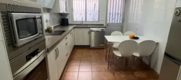 5 bedrooms Townhouse in Cadiz, Spain No. 166898 2