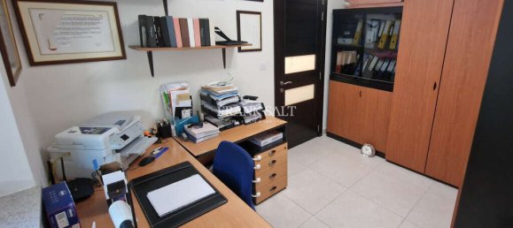 3 chambres Appartement à Attard, Malta No. 7364 7