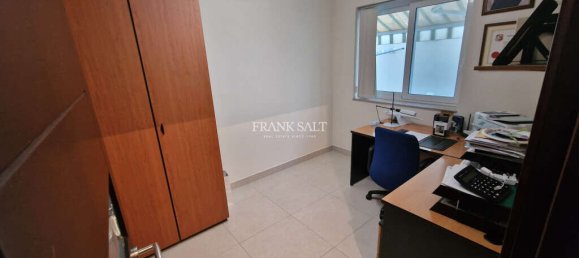 3 chambres Appartement à Attard, Malta No. 7364 6