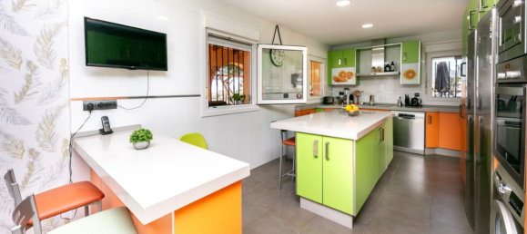 4 غرف نوم فيلا في Benalmadena, Spain رقم 44379 11