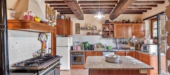 6 bedrooms House in Passignano sul Trasimeno, Italy No. 53691 37