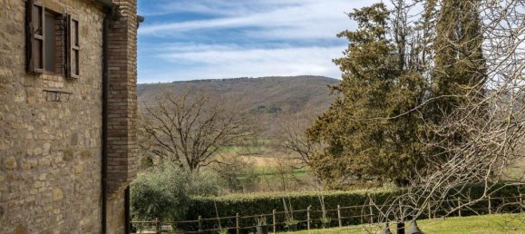 6 bedrooms House in Passignano sul Trasimeno, Italy No. 53691 23