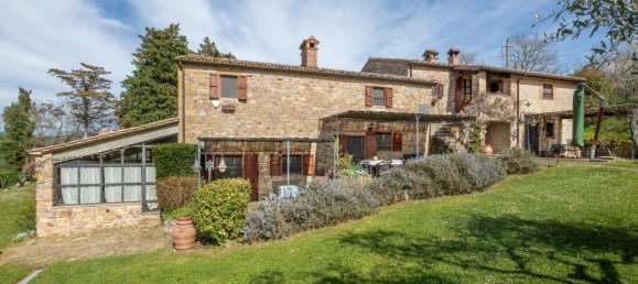 6 bedrooms House in Passignano sul Trasimeno, Italy No. 53691 14