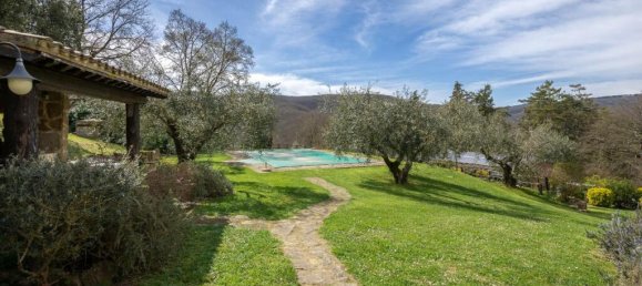 6 bedrooms House in Passignano sul Trasimeno, Italy No. 53691 30