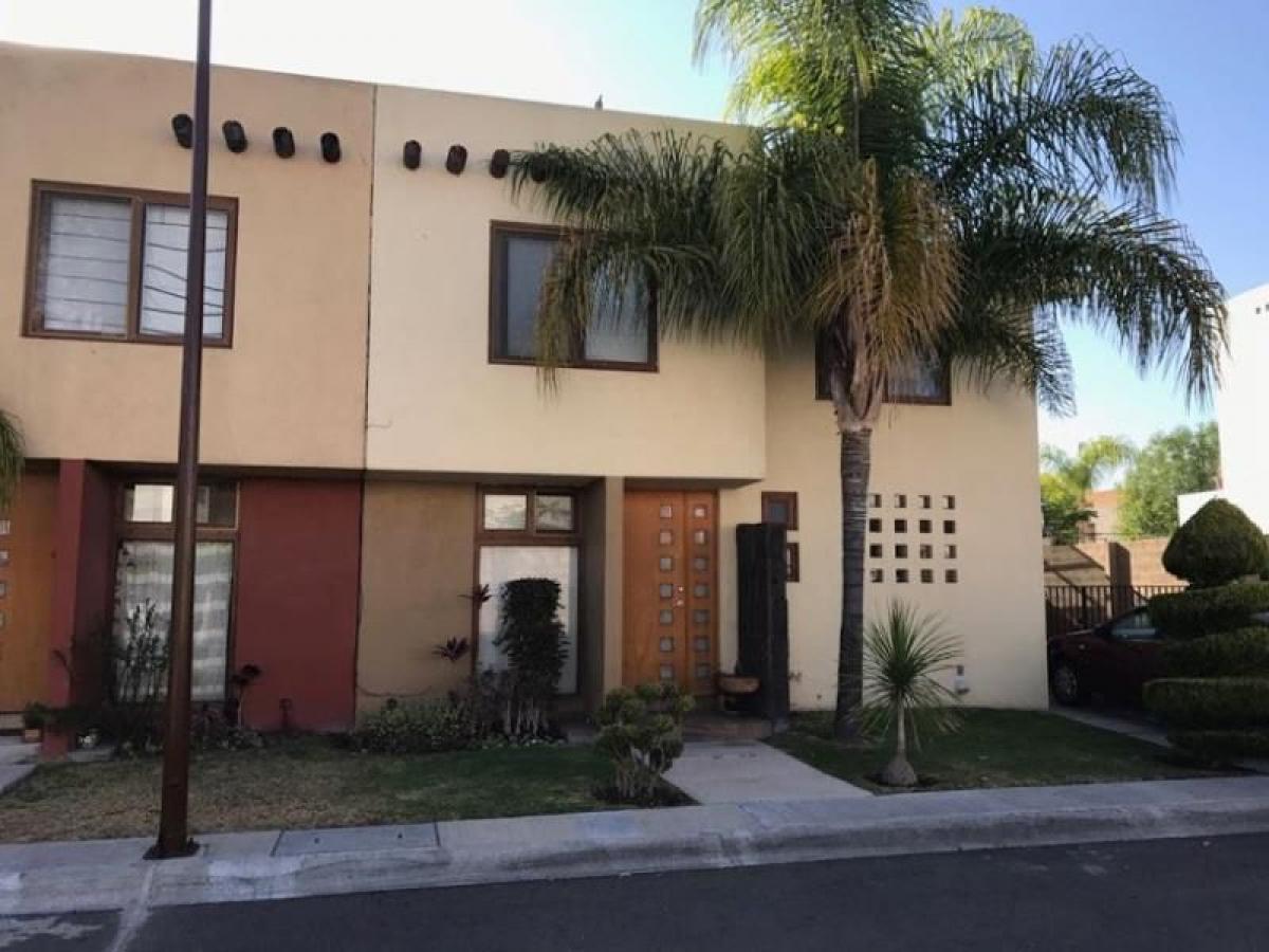 3 bedrooms House in Queretaro, Mexico No. 178127