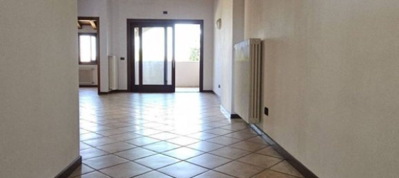3 Schlafzimmer Wohnung in Pordenone, Italy, Nr. 345124 5