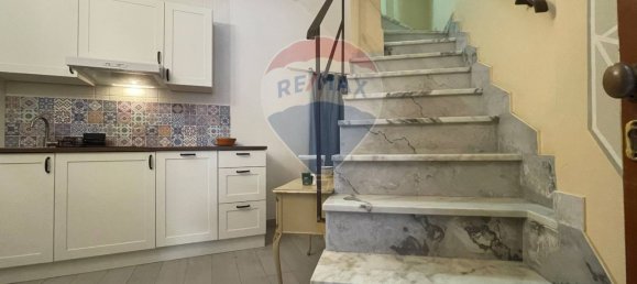 3 rooms House in Bari, Italy No. 78952 2