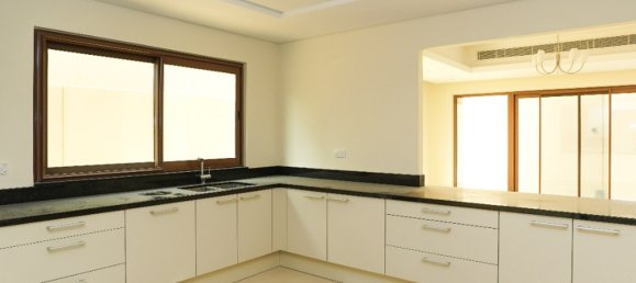 4 bedrooms Villa in Meydan, UAE No. 3810 27