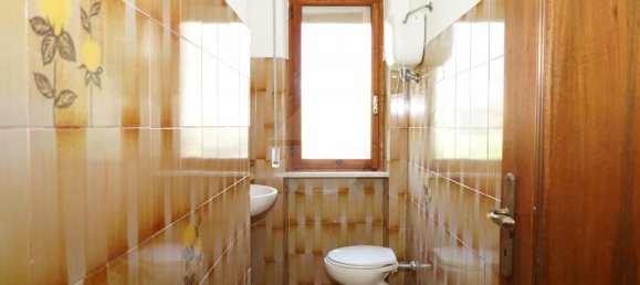 6-Zimmer Wohnung in Gubbio, Italy, Nr. 49309 16