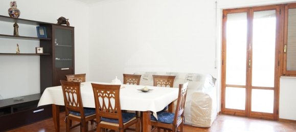 6-Zimmer Wohnung in Gubbio, Italy, Nr. 49309 3