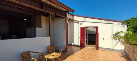 2-salle Appartement à Perugia, Italy No. 39004 2