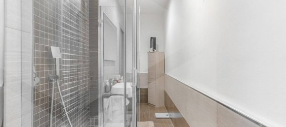 Apartamento de 2 divisões em Milan, Italy N.º 241701 16