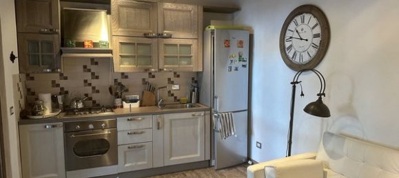 Вилла с 3 комнатами в Кастель Гандольфо, Италия № 12644 2