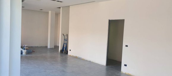  عقار تجاري في Limbiate, Italy 90متر مربع رقم 314719 10