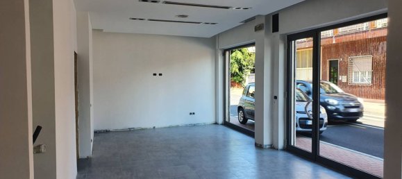  عقار تجاري في Limbiate, Italy 90متر مربع رقم 314719 9