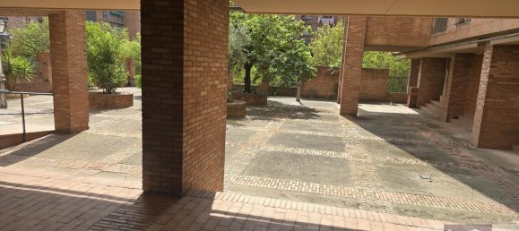 Apartamento de 3 dormitorios en Madrid, Spain No. 180844 40