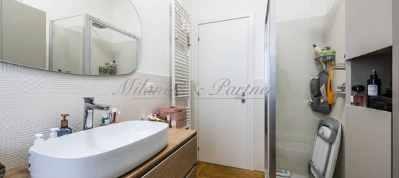 Квартира с 2 спальнями в Бергамо, Италия № 180146 24