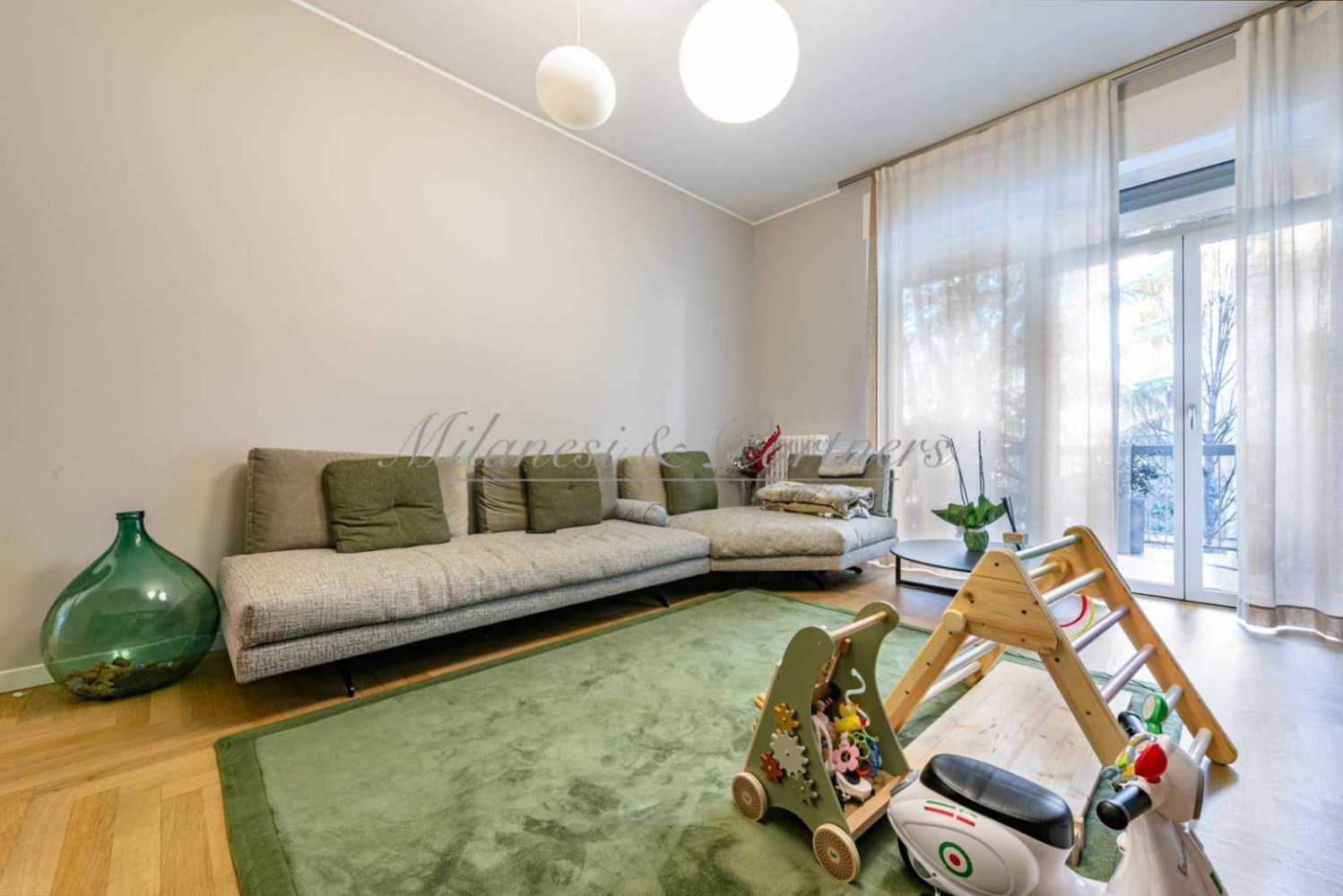 Квартира с 2 спальнями в Бергамо, Италия № 180146