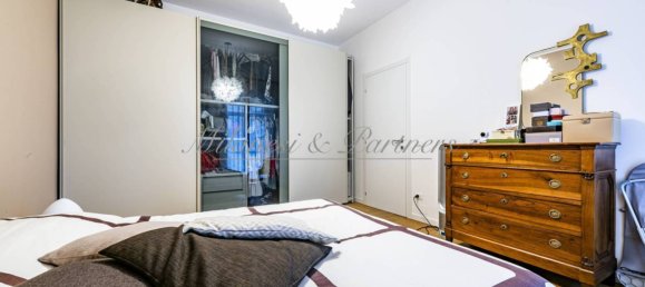 Квартира с 2 спальнями в Бергамо, Италия № 180146 15