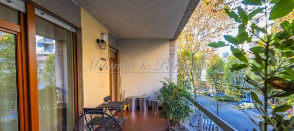 Квартира с 2 спальнями в Бергамо, Италия № 180146 7