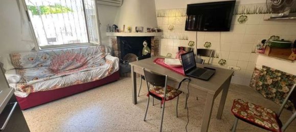 3غرفة شقة في Davoli, Italy رقم 159207 7