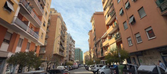 40m² Commercial property in Rome, Italy No. 116277 4