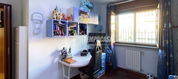 3-salle Appartement à Tribiano, Italy No. 122023 22