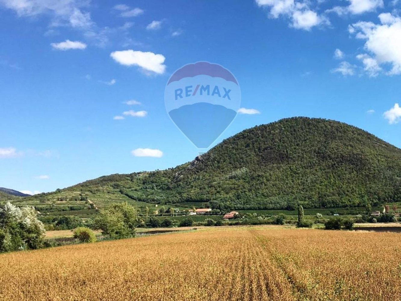 Grundstück in Teolo, Italy 685m², Nr. 265384