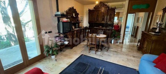 Villa T3 em Castiglione delle Stiviere, Italy N.º 157124 8