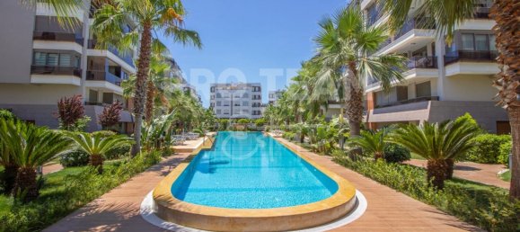 5 rooms Penthouse in Konyaalti, Turkey No. 27142 10