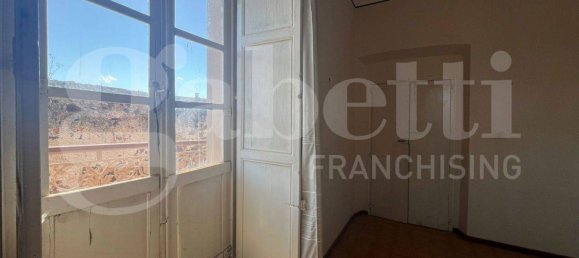 3 bedrooms Apartment in Oristano, Italy No. 266921 7