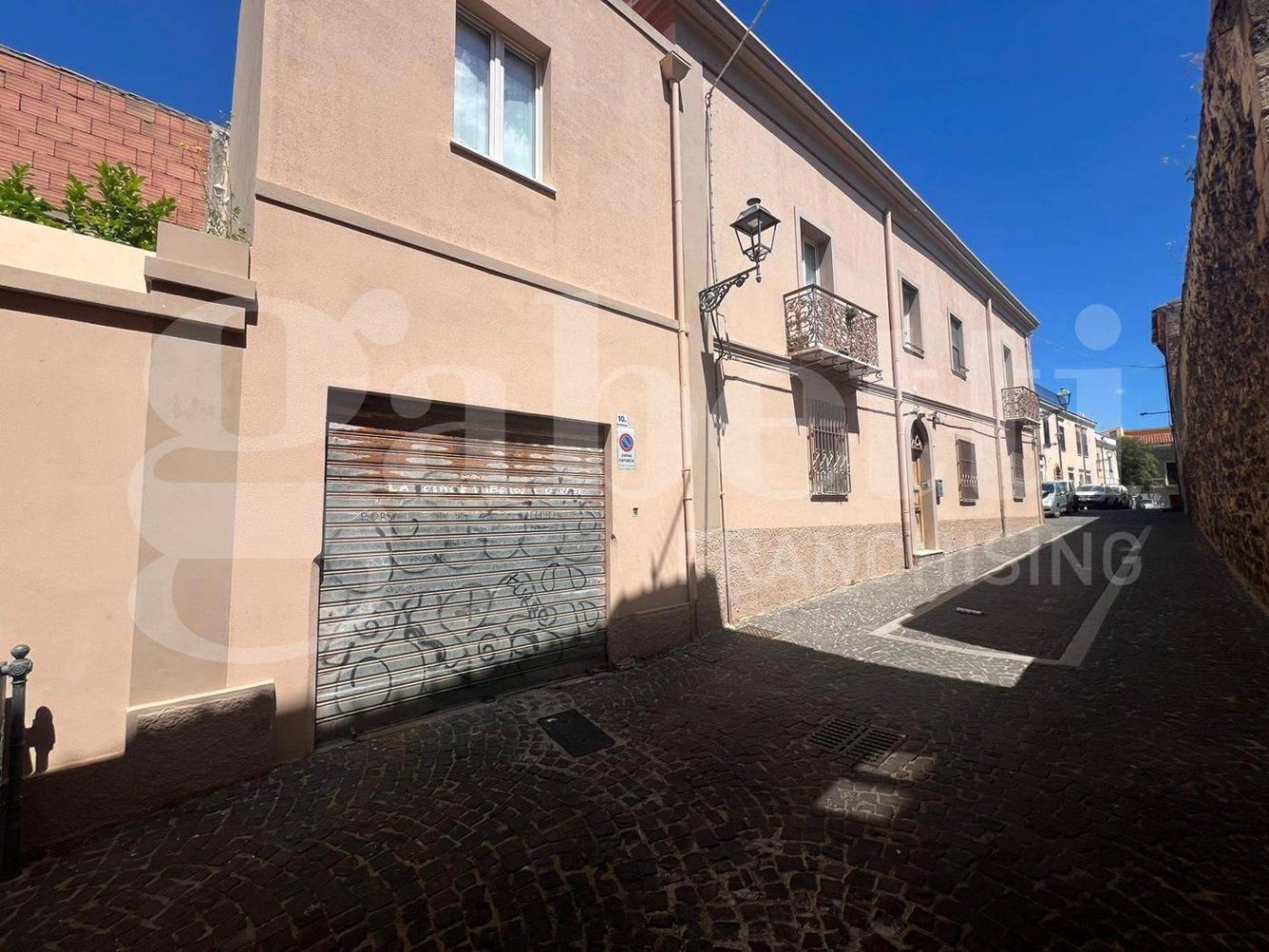 3 bedrooms Apartment in Oristano, Italy No. 266921