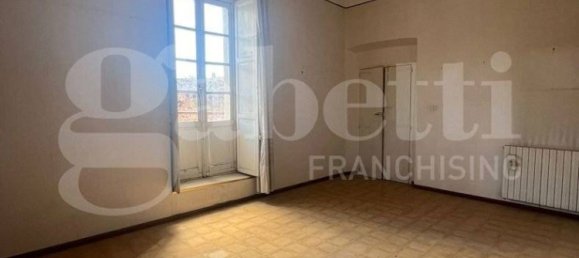 3 bedrooms Apartment in Oristano, Italy No. 266921 6