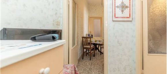 2 Schlafzimmer Wohnung in Rome, Italy, Nr. 279166 9