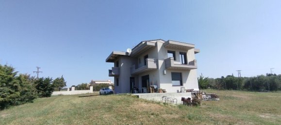 6 bedrooms Villa in Epanomi, Greece No. 2311 17