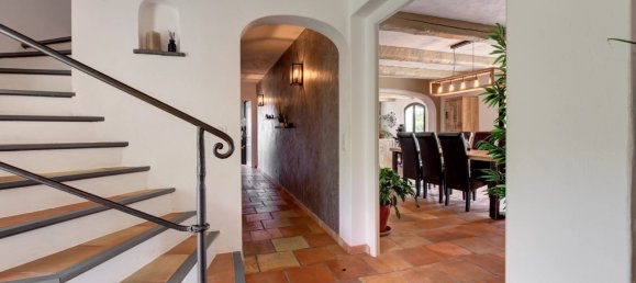 Villa de 4 dormitorios en Chateauneuf-Grasse, France No. 671 6